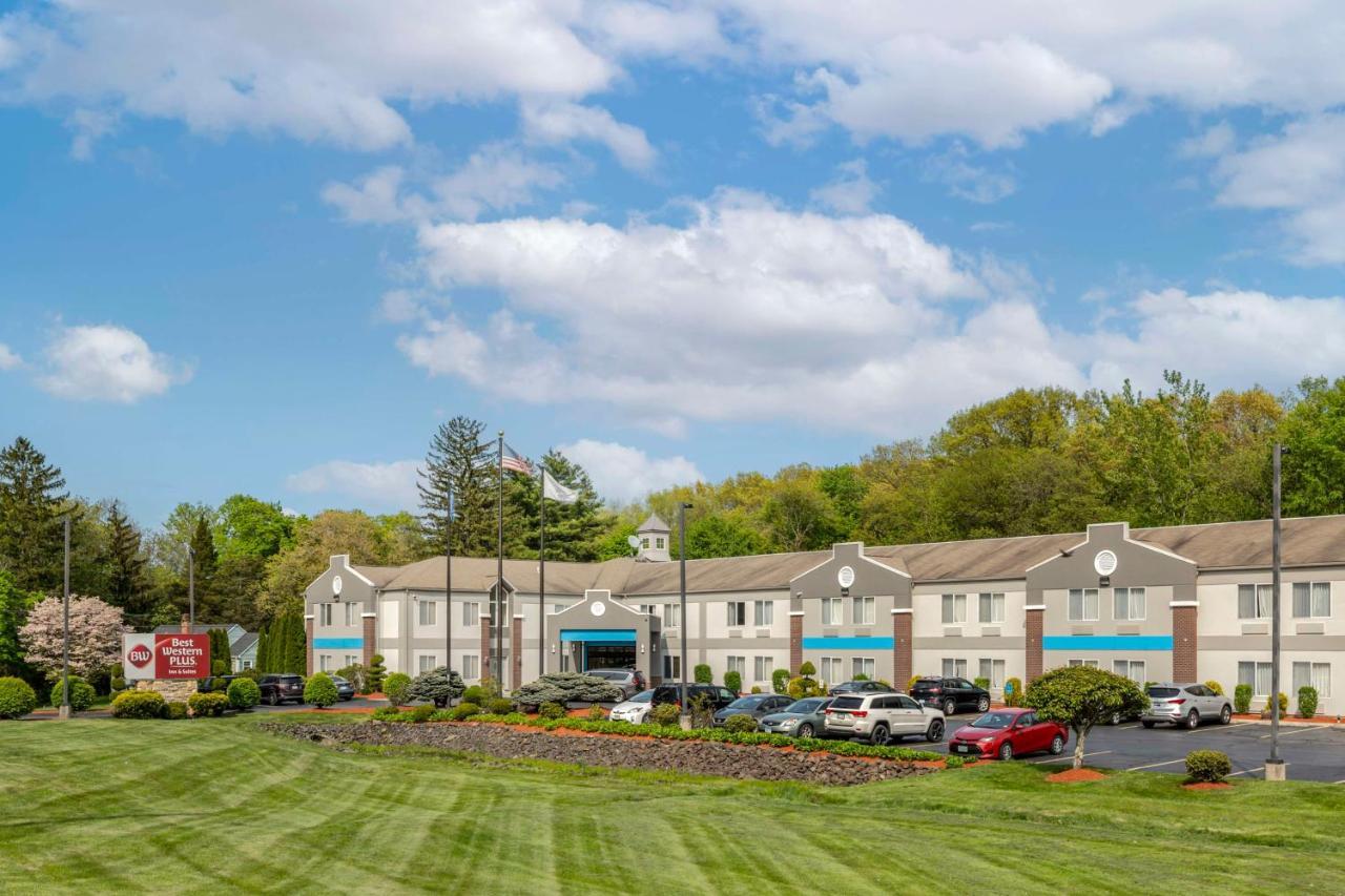 Best Western Plus New England Inn & Suites Berlin Exterior foto